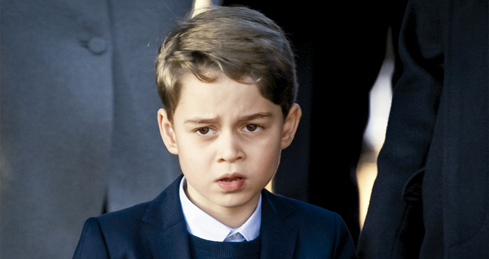  George, hoy de 8 años, bordearía los 50 cuando le toque suceder a su padre, y de aquí allá no está claro que subsista la monarquía. 