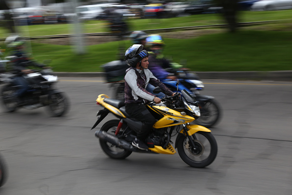 El uso adecuado de los elementos de protección es de vital importancia para proteger la vida en caso de accidente.