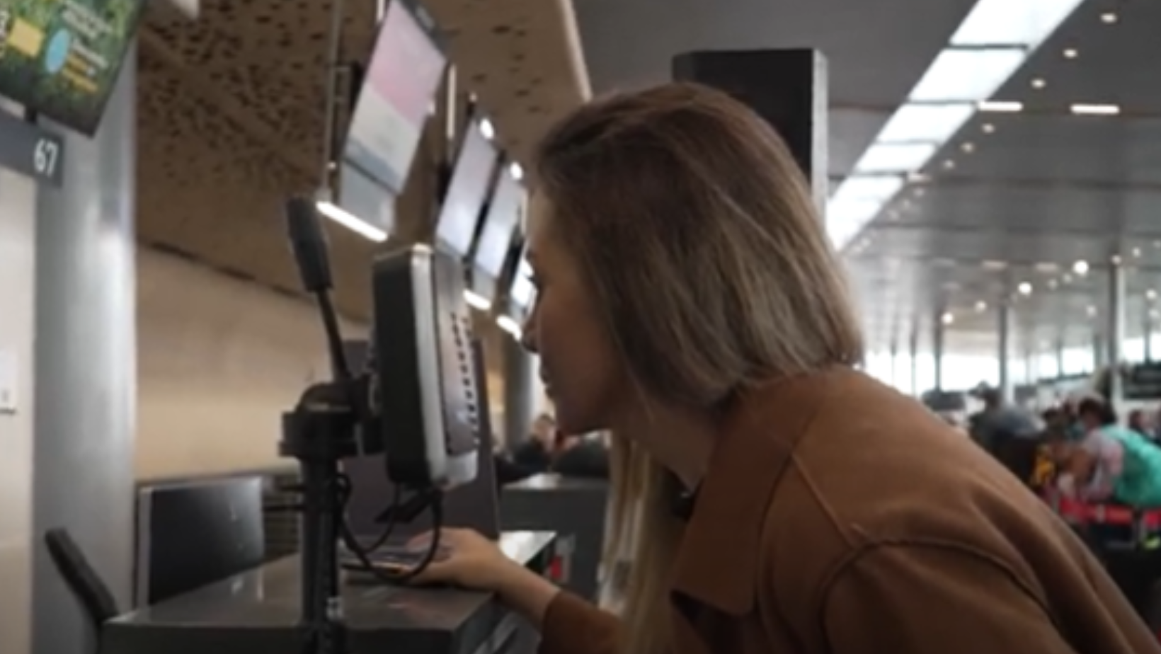 Aprenda a usar el registro biométrico del aeropuerto y agilice su proceso de registro