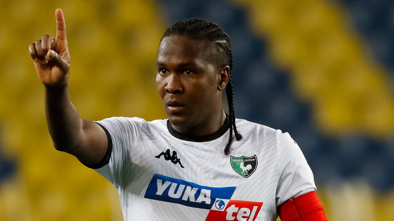 Rodallega se encuentra libre tras su desvinculación del Bahía de Brasil