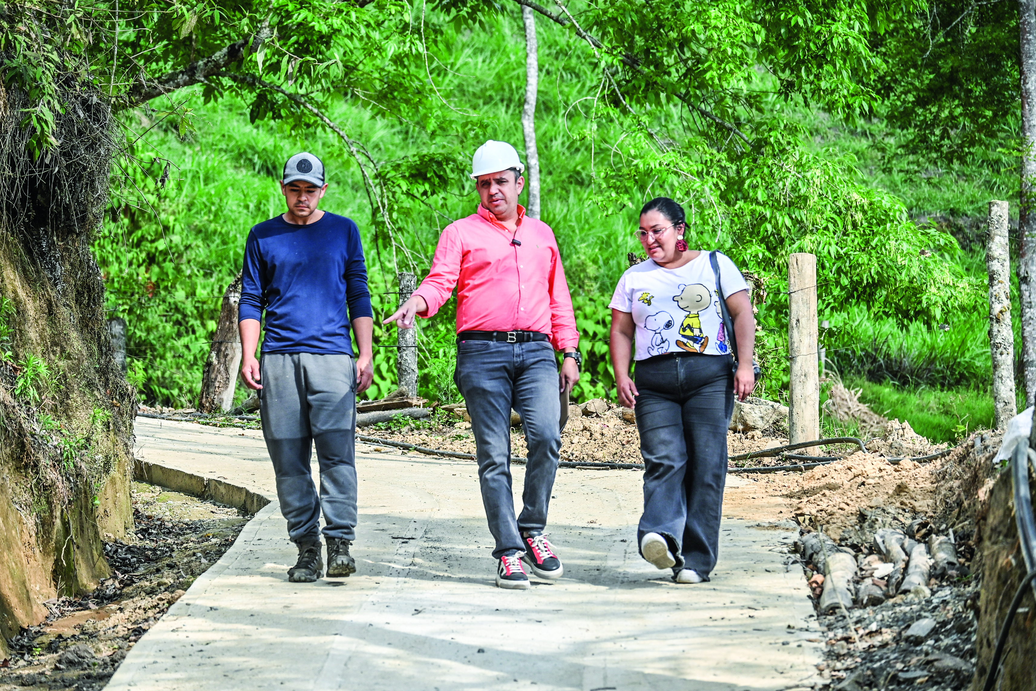 Desde el comienzo de su mandato, el gobernador ha trabajado en un paquete de proyectos enfocados en beneficiar a sectores clave como la educación rural, la salud y las comunidades vulnerables.