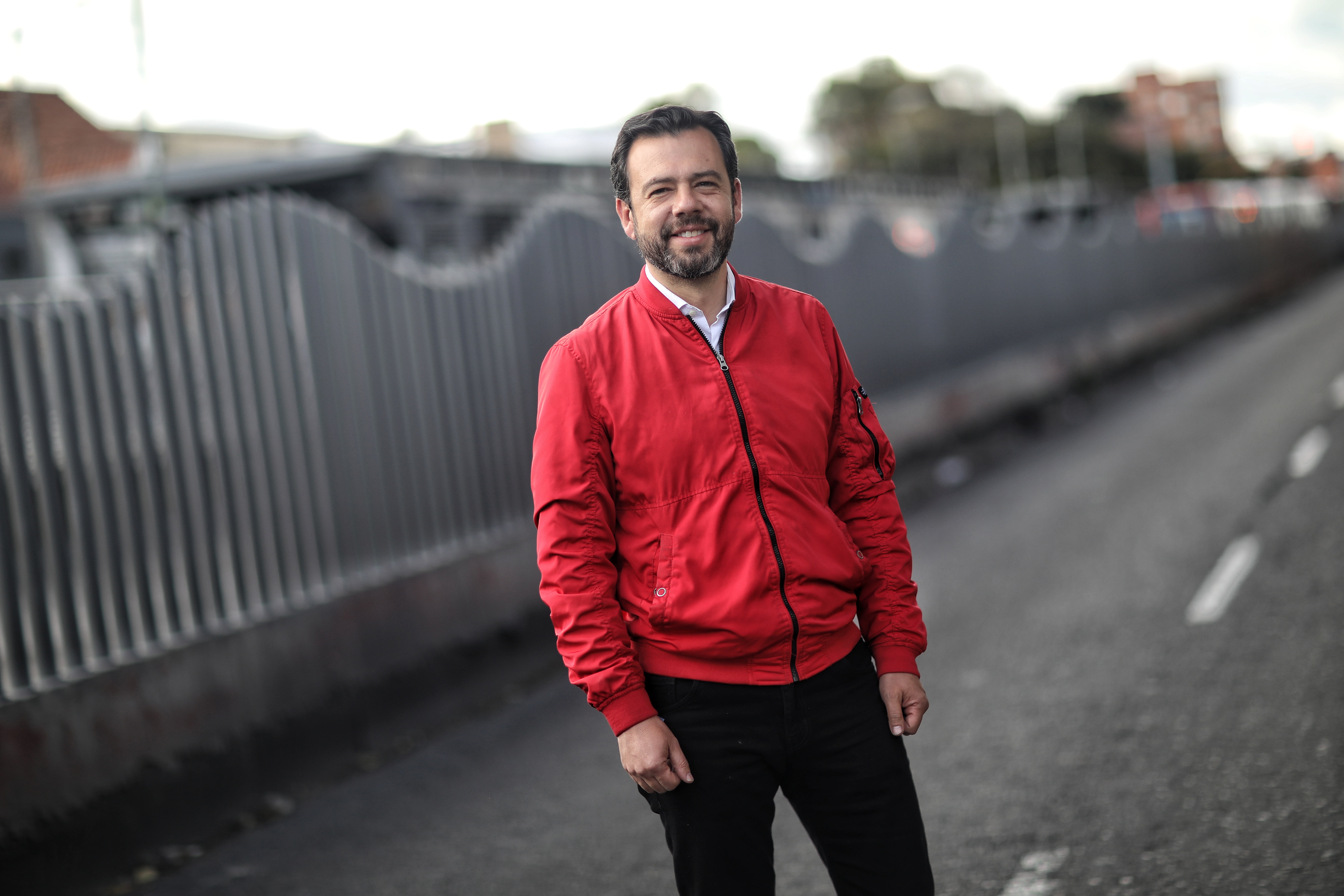 CARLOS FERNANDO GALÁN 
CANDIDATO A LA ALCALDIA MAYOR DE BOGOTÁ 
ENTREVISTA