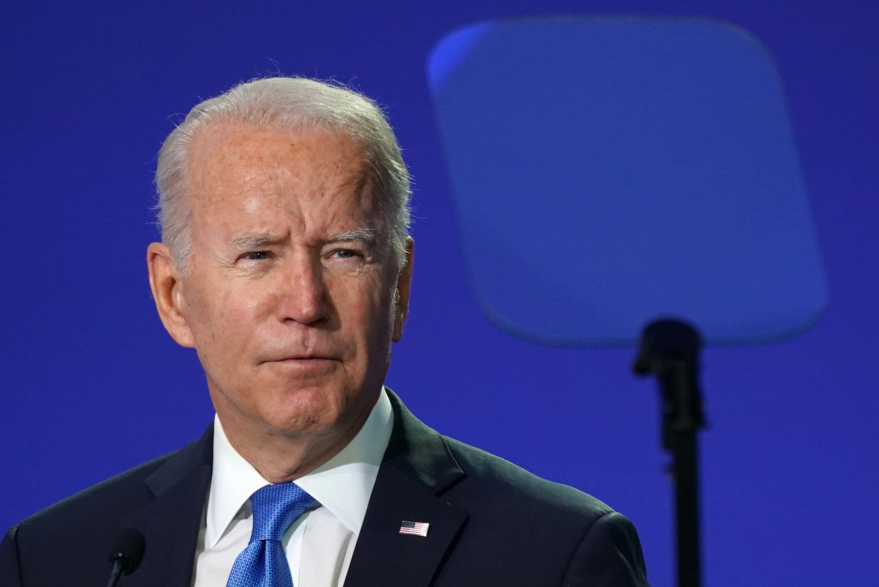 GLASGOW, ESCOCIA - 02 DE NOVIEMBRE: El presidente de los Estados Unidos, Joe Biden, habla durante la sesión de la Cumbre Mundial de Líderes "Aceleración de la innovación y el despliegue de tecnologías limpias" en el tercer día de la COP26 el 2 de noviembre de 2021 en Glasgow, Escocia. Es la 26ª "Conferencia de las Partes" y representa una reunión de todos los países firmantes de la Convención Marco de las Naciones Unidas sobre el Cambio Climático y el Acuerdo Climático de París. El objetivo de la conferencia de este año es comprometer a los países con emisiones netas de carbono cero para 2050 (Foto de Ian Forsyth / Getty Images).