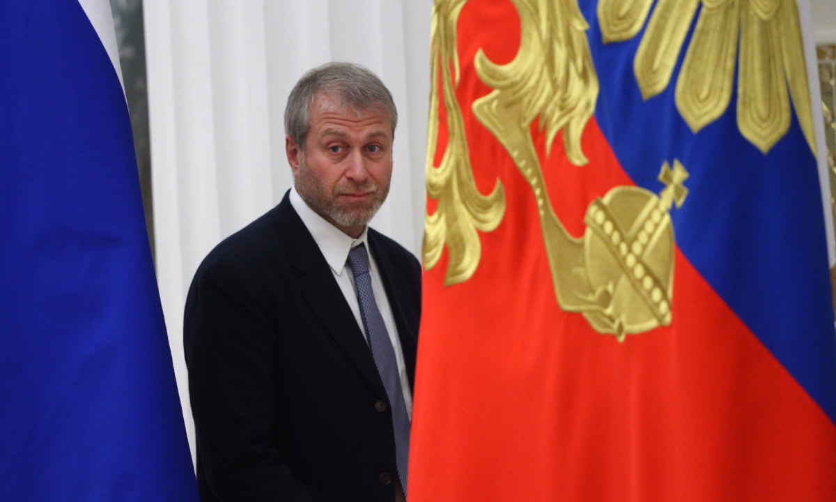 MOSCOW, RUSSIA- DECEMBER, 19 (RUSSIA OUT) Russian billionaire and businessman Roman Abramovich attends meeting with representatives of business community and business associations at the Kremlin, in Moscow, Russia, December, 19, 2016. Russian President Vladimir Putin has received top Russian businessmen and billionaires at the Kremlin. (Photo by Mikhail Svetlov/Getty Images)