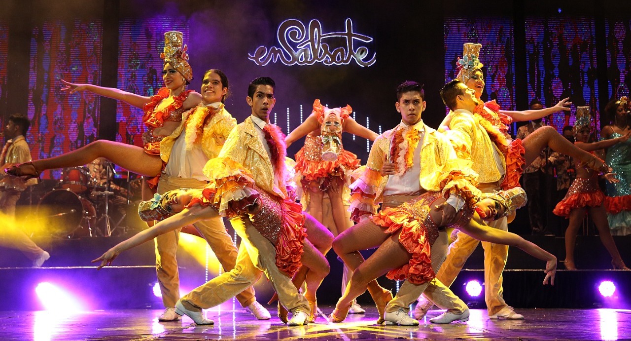 Ensálsate, la compañía de salsa caleña, es uno de los protagonistas encargados de mostrar la riqueza cultural del país en Expo Dubái 2021.