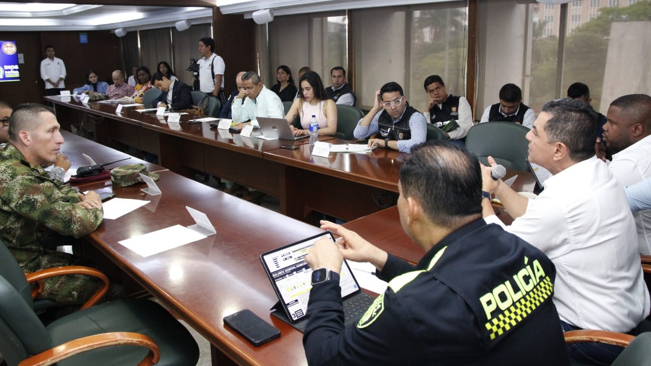 Se mantendrá activo el 'Plan Neón' con un despliegue interinstitucional en las comunas del oriente de Cali para contener homicidios.