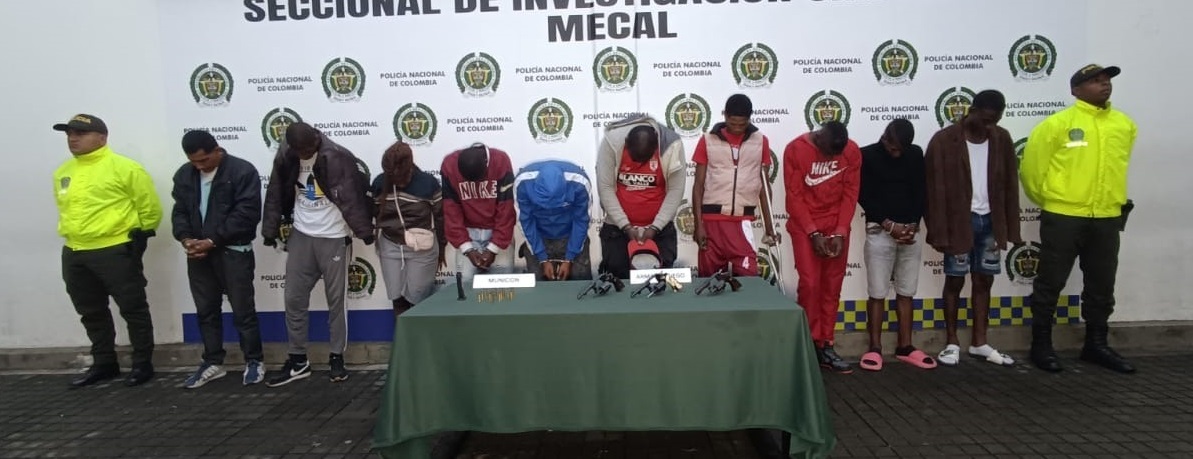 Diez de los trece capturados fueron enviados a la cárcel.