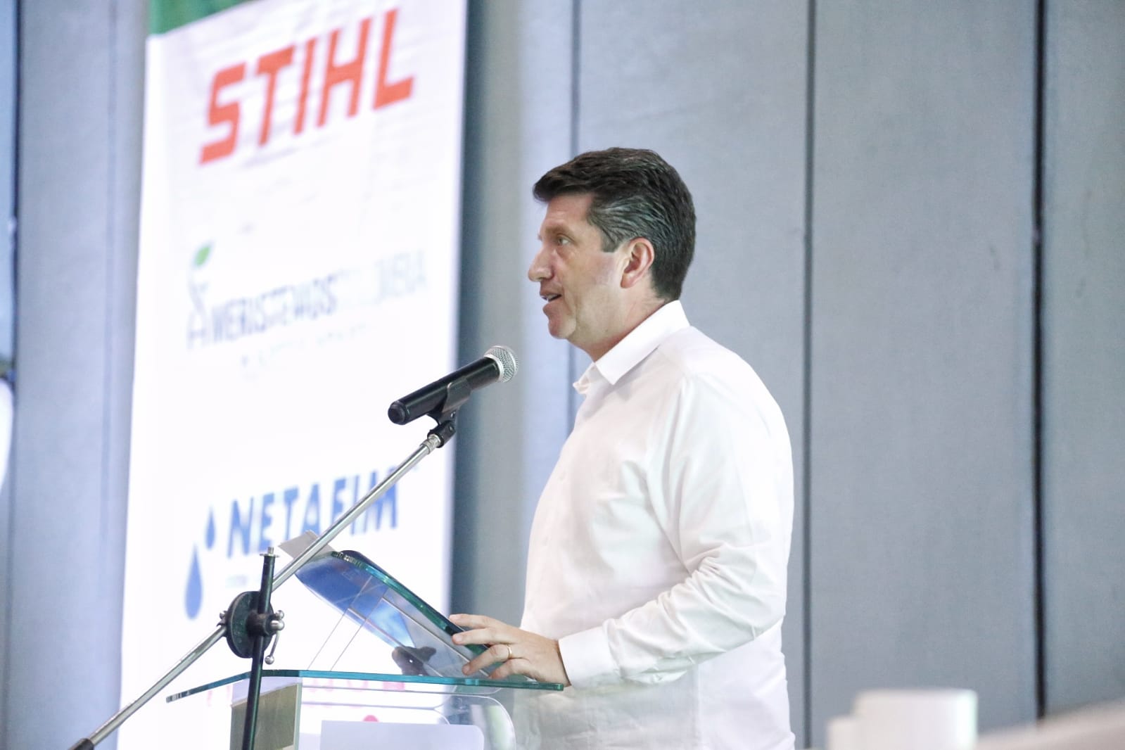 El ministro de Defensa, Diego Molano, en el Foro Bananero 2022.