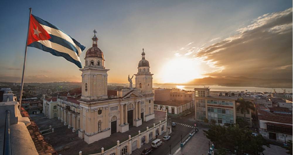 El aeropuerto de La Habana reabrió sus vuelos comerciales 