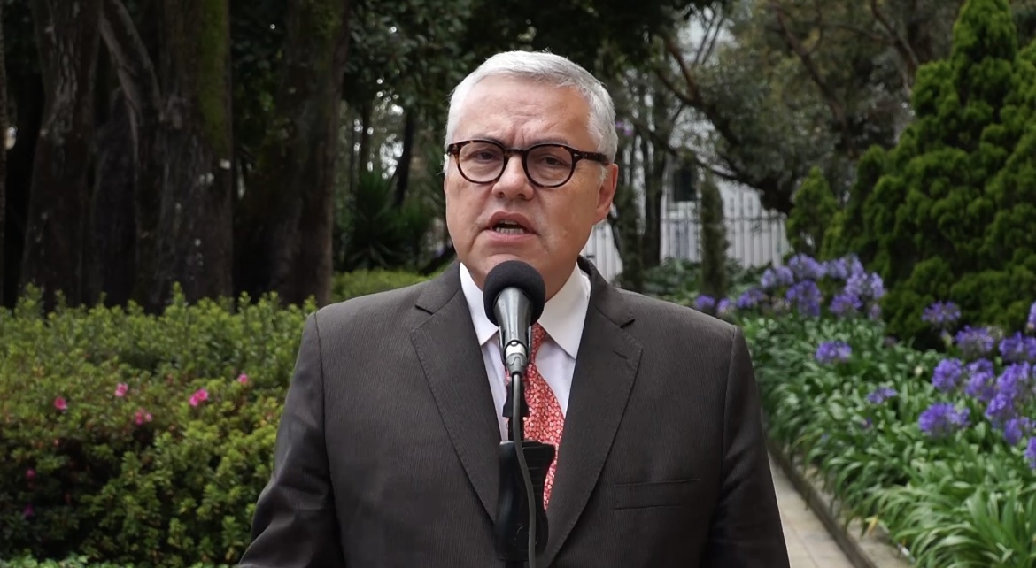 Ministro de Justicia Néstor Osuna