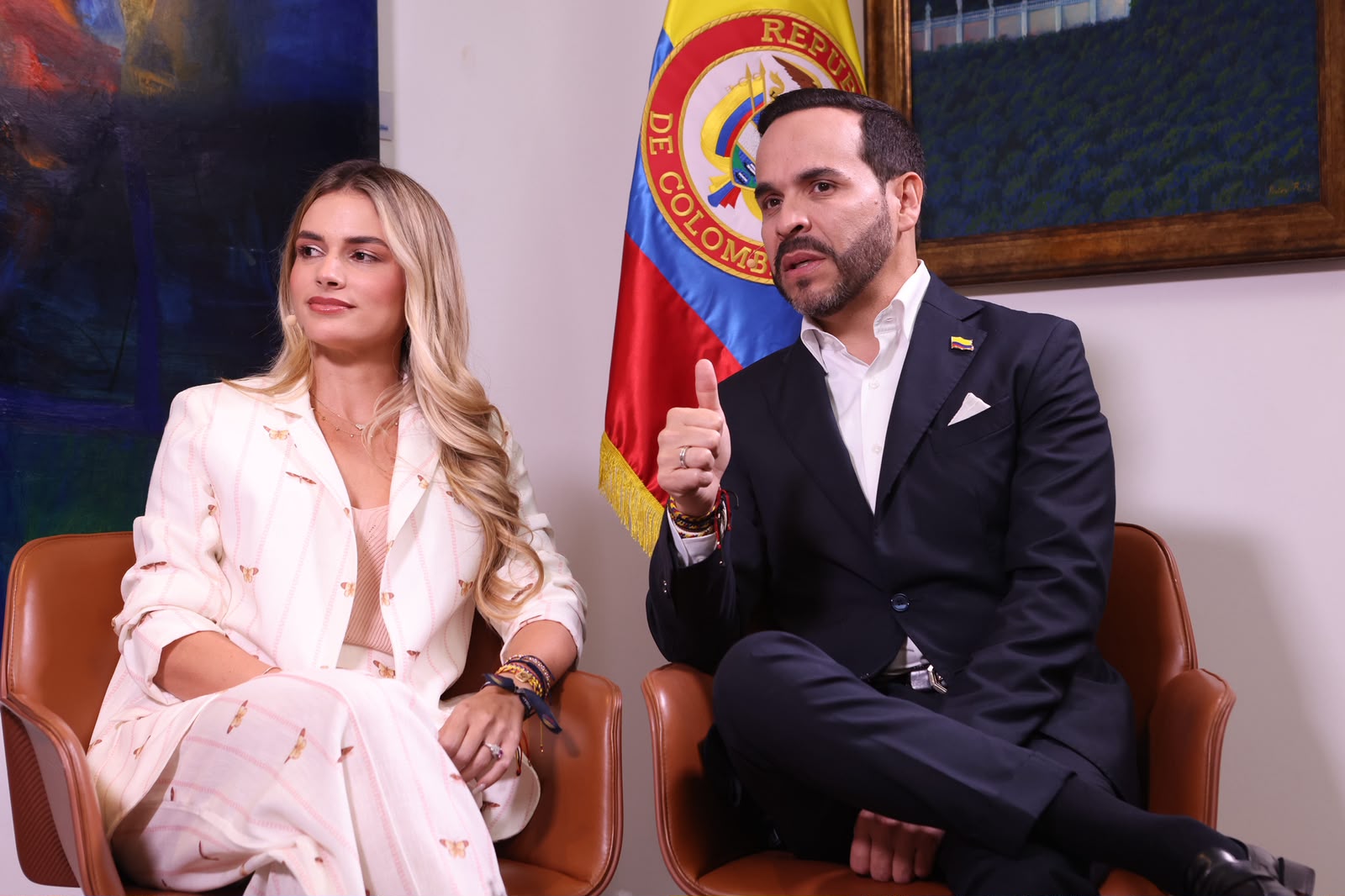 Silvia Tcherassi vestirá a Ana Lucía Pineda en la posesión presidencial? Así podría lucir la nueva primera dama siguiendo la tradición de la moda colombiana - Semana