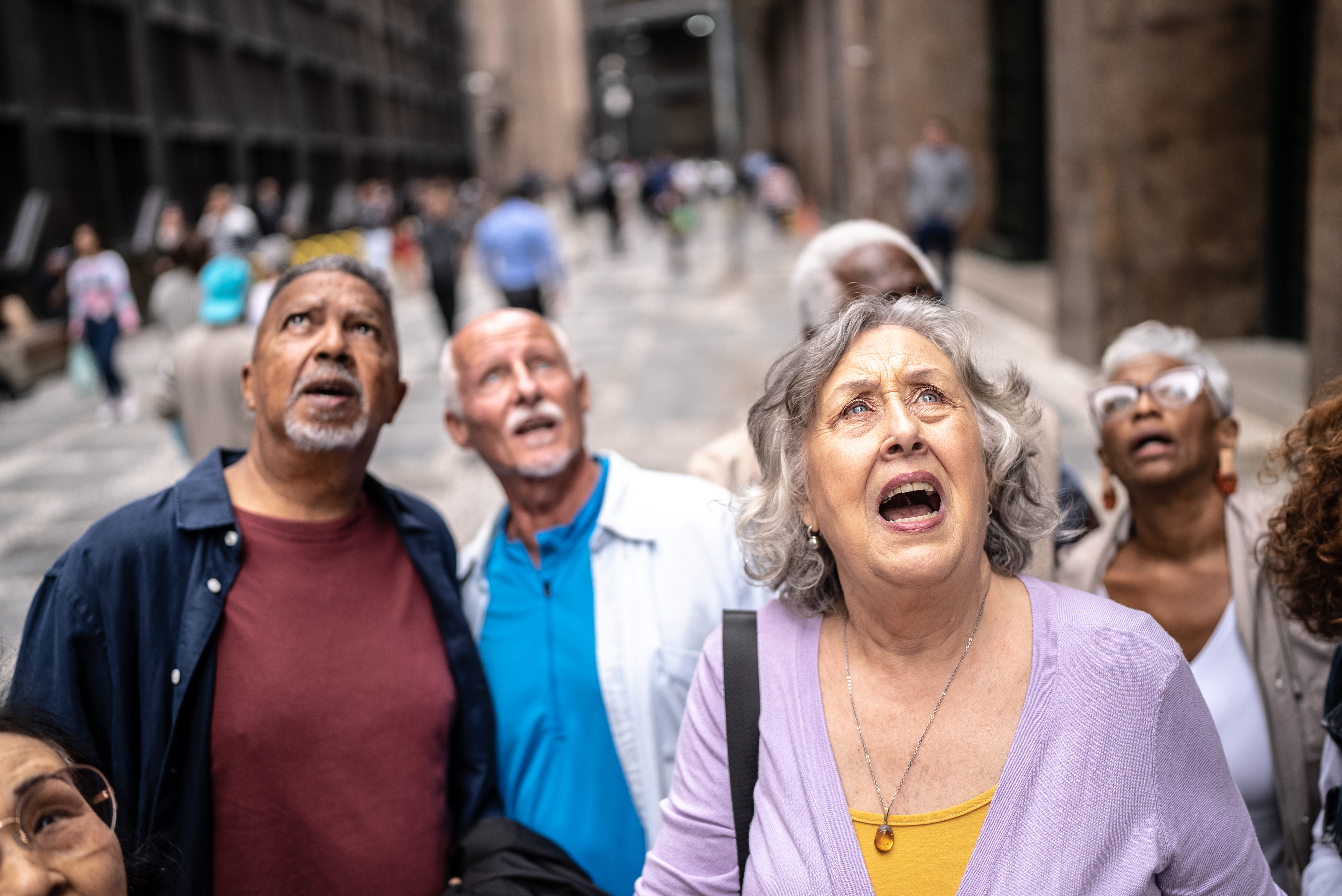 Posibles eventos negativos que podrían afectar a la humanidad en 10 años.