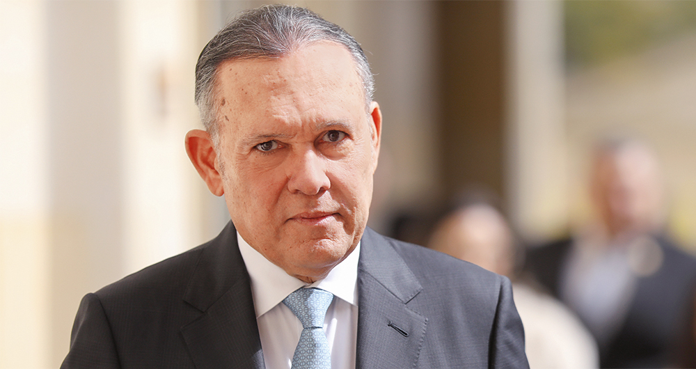 Efraín Cepeda Presidente del Senado