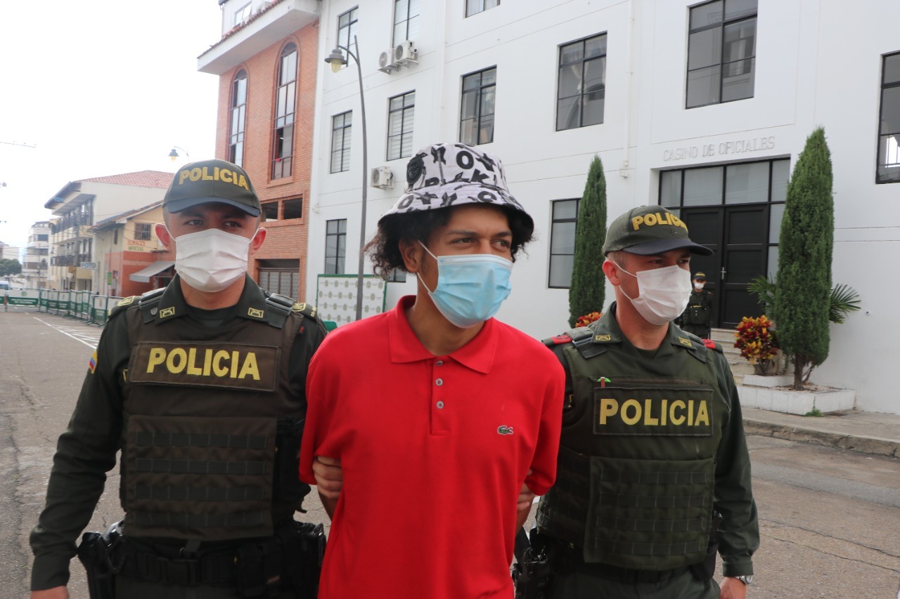Capturan en Bucaramanga a ciudadano extranjero que había sido expulsado del  país