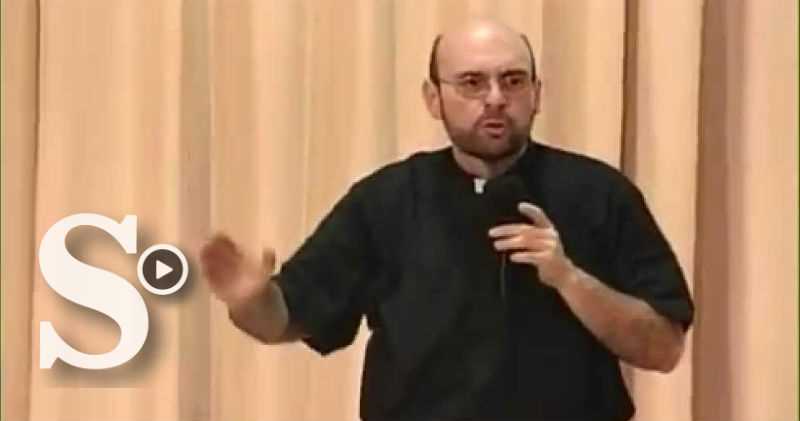 Habla el padre Juan Jaime Escobar protagonista del video que manipularon  los promotores del No