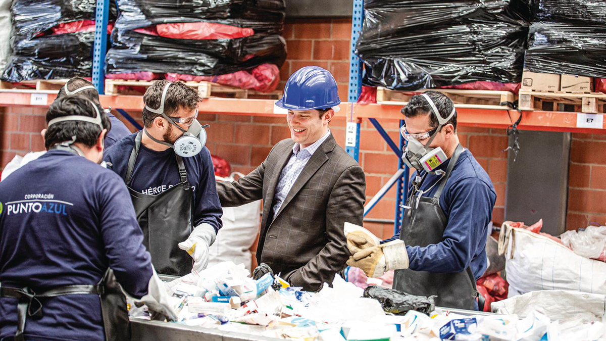 Especial Residuos, Punto Azul