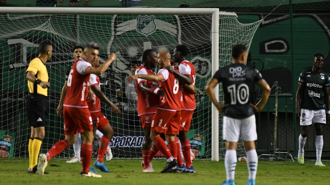 Deportivo Cali Santa fe en el estadio de Palmaseca