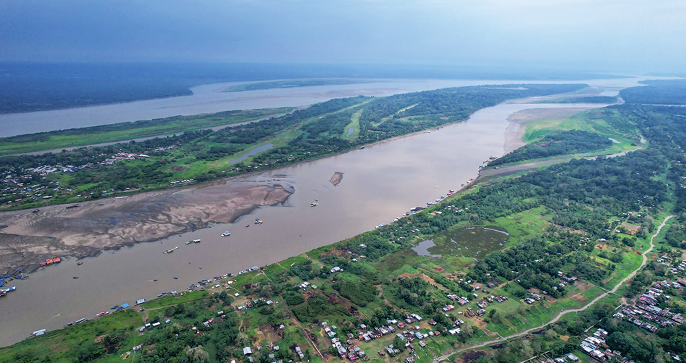 Así se ven los ríos Amazonas y Cali, que presentan una baja considerable de sus niveles producto de las altas temperaturas. El Ideam advierte que en muchos municipios hay récord en las mediciones de sensaciones térmicas.