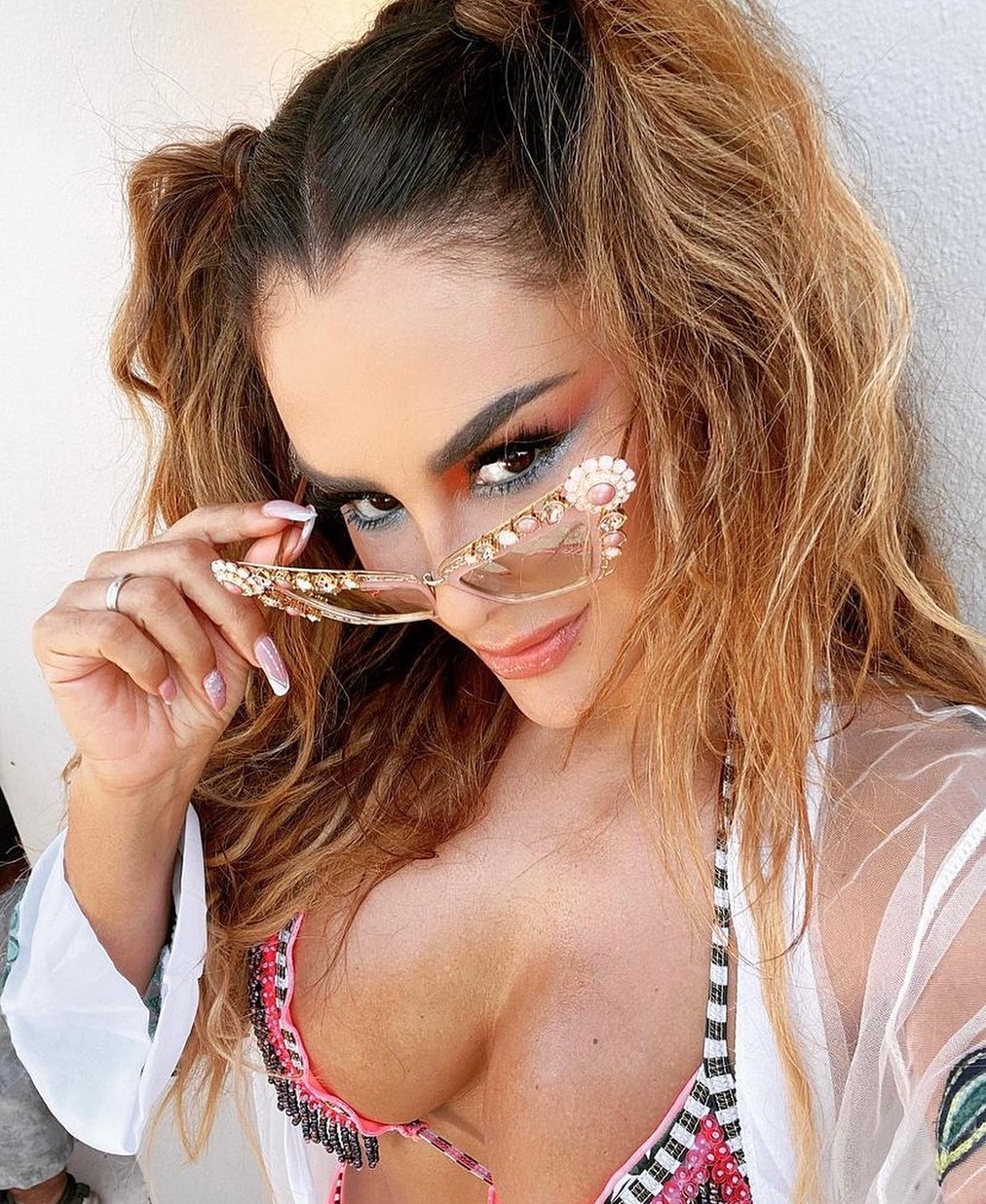 La puedes tocar”: Ninel Conde, actriz de Rebelde, respondió a quienes  critican su cola