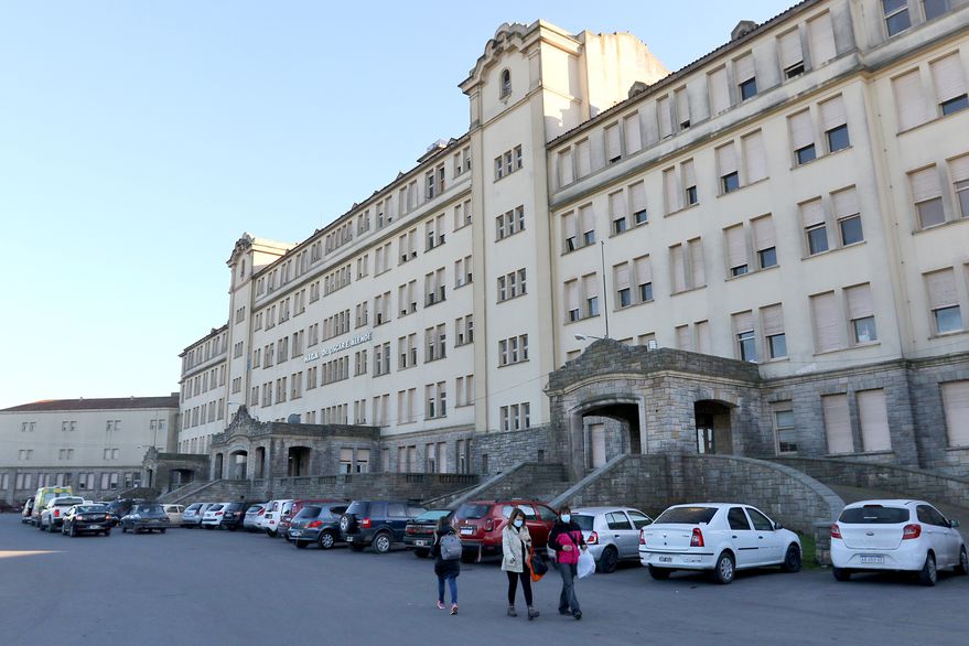 El Hospital Interzonal General de Agudos de Mar del Plata, donde fue traslada la paciente por una infección generalizada.