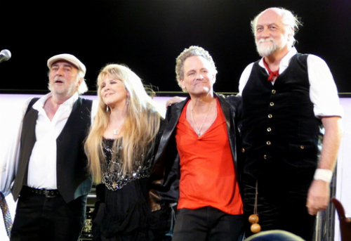 La banda de blues y rock Fleetwood Mac, es la segunda más pirateada con 72,984 archivos descargados.