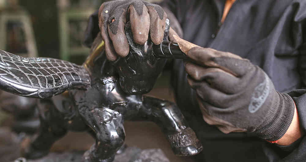 Unicornios, r&eacute;plicas de las esculturas de Botero, campesinos y algunas iglesias de la regi&oacute;n son los motivos de inspiraci&oacute;n de estas artesan&iacute;as.