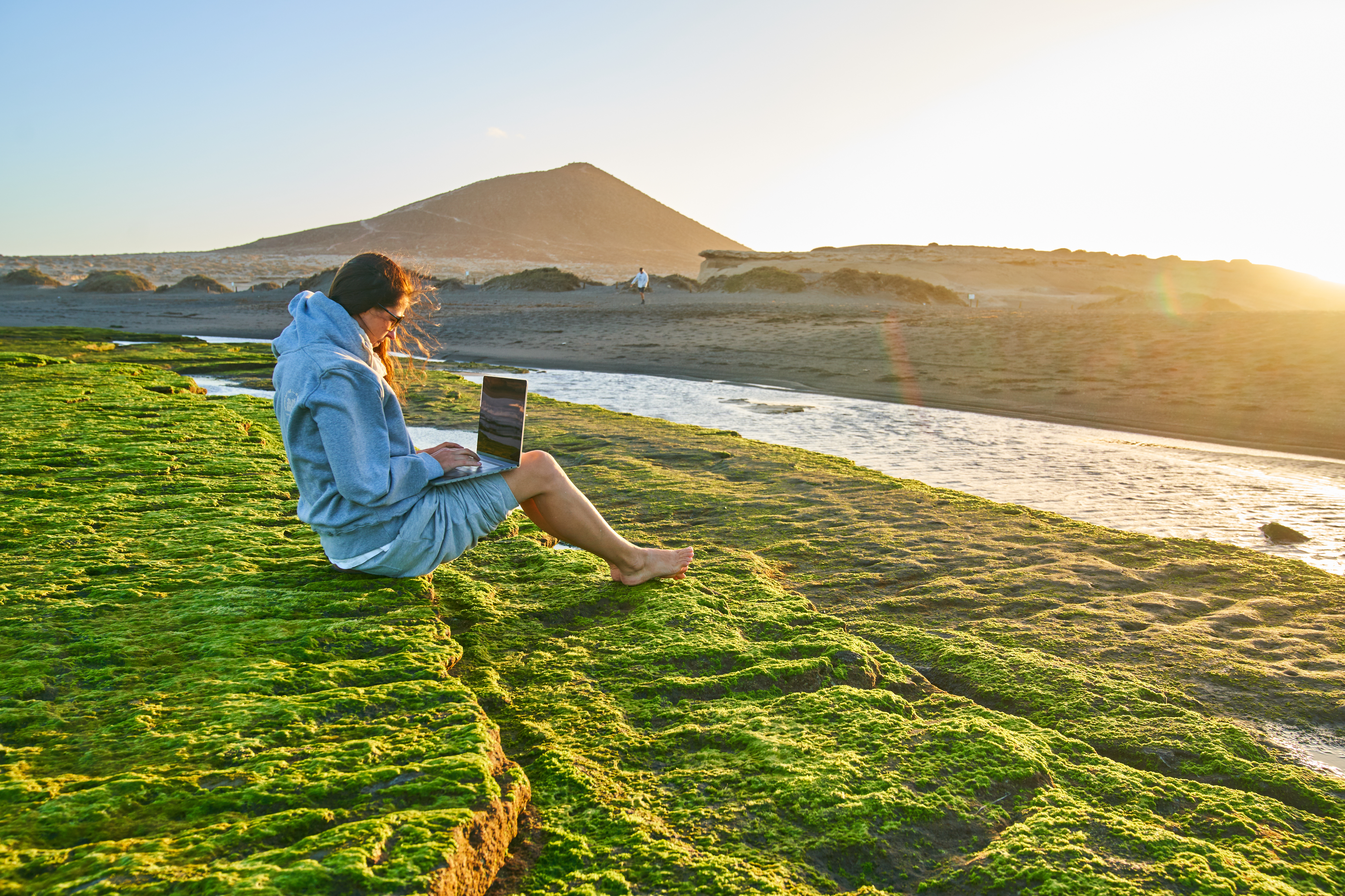 Los países otorgan permisos especiales de residencia