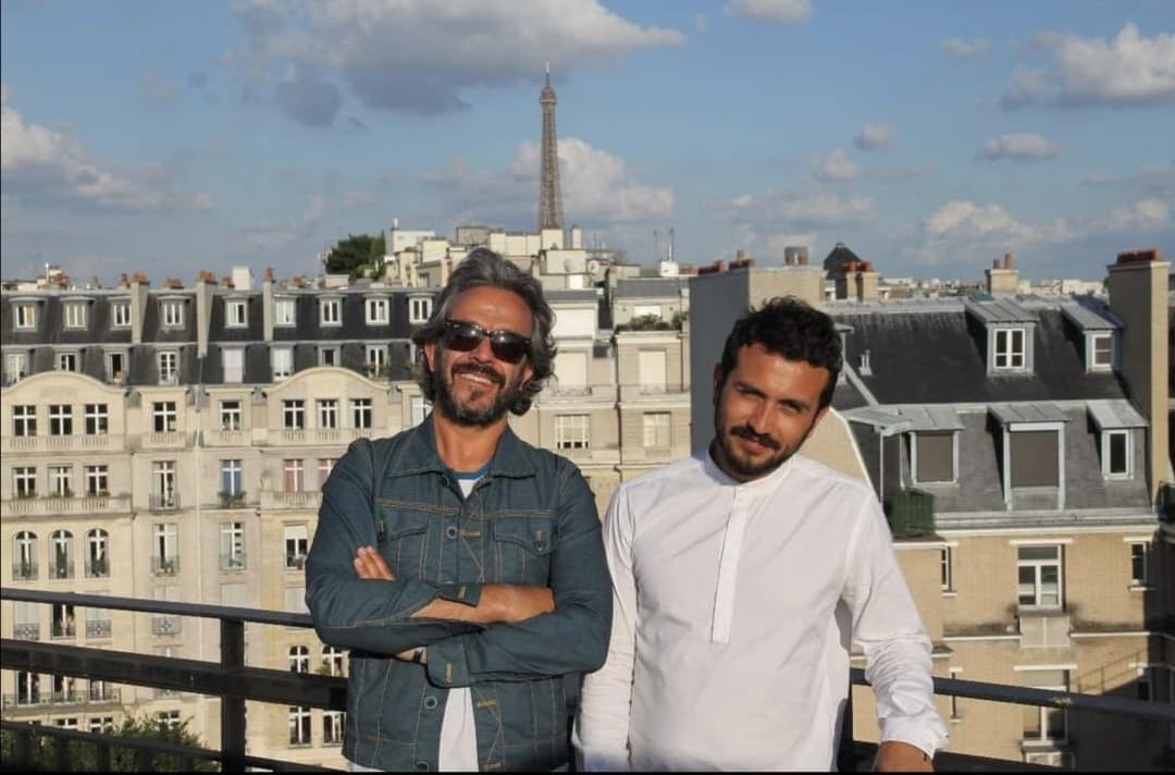 Juan Daniel Oviedo y Sebastián Reyes, su compañero sentimental.