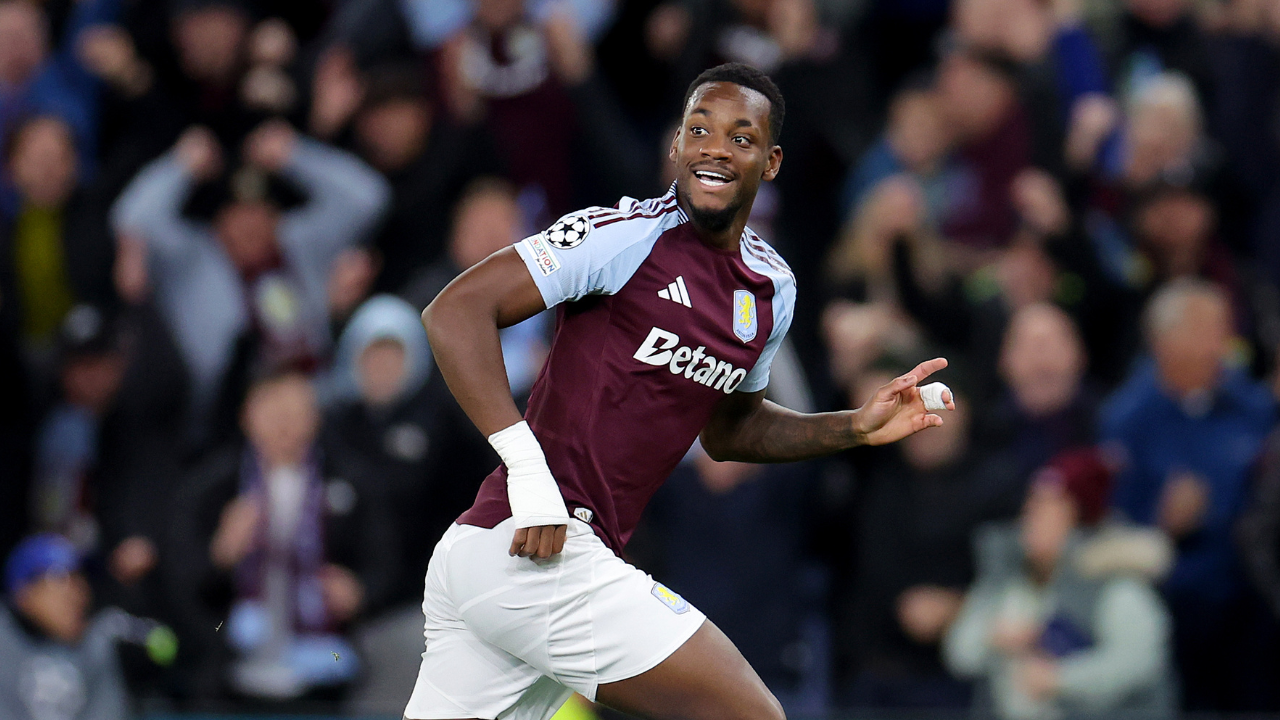 Jhon Durán marcó gol con Aston Villa en Champions League