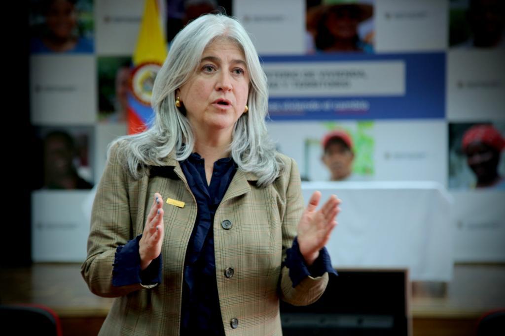 Ministra de Vivienda, Catalina Velasco alerta de posible fraude