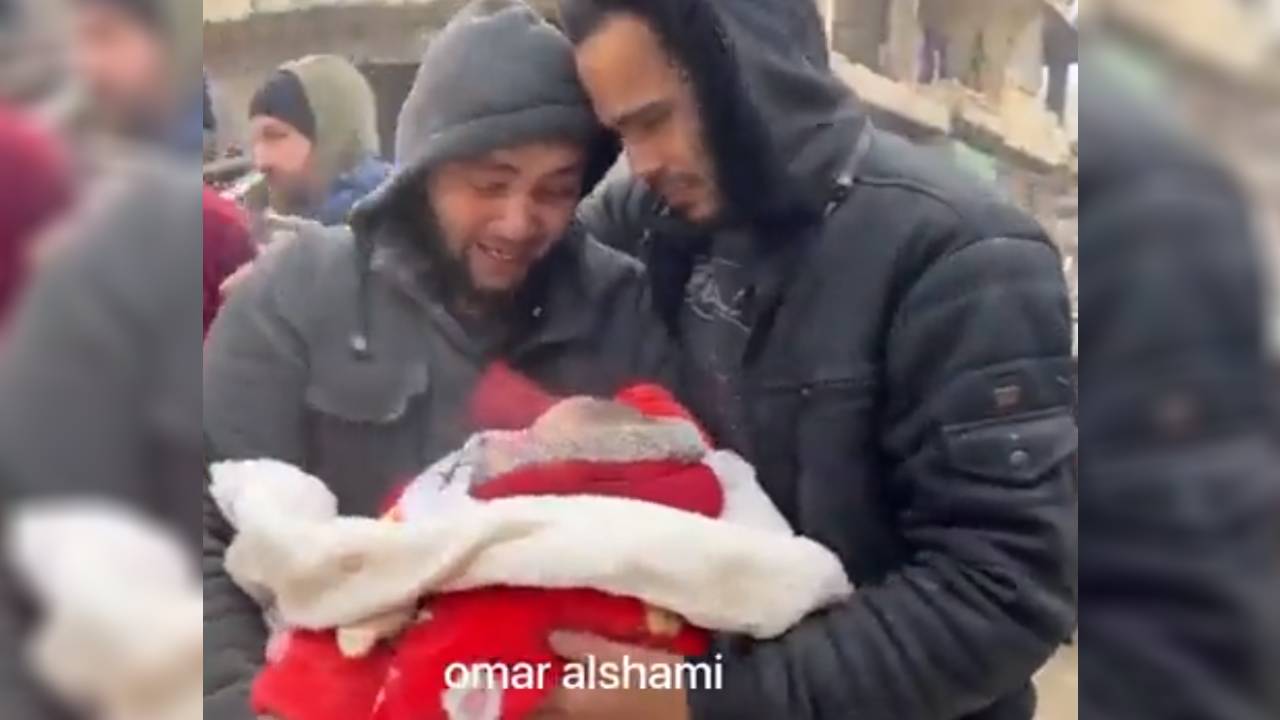 En Siria el terremoto cobró la vida de al menos 1.600 personas, sin que aún se pueda precisar la cantidad de menores de edad.