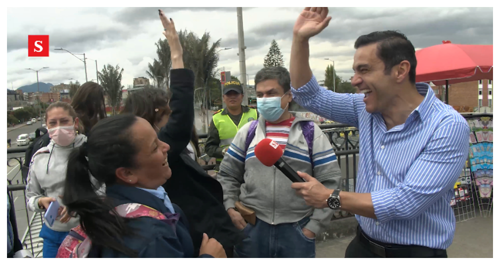 Juan Diego Alvira, en contacto con la gente