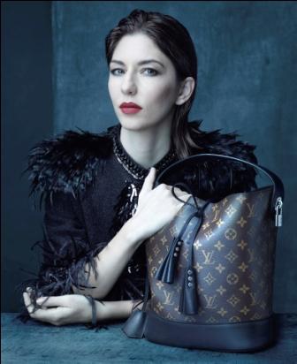 La campaña de moda entre Louis Vuitton y Final Fantasy llega a Europa