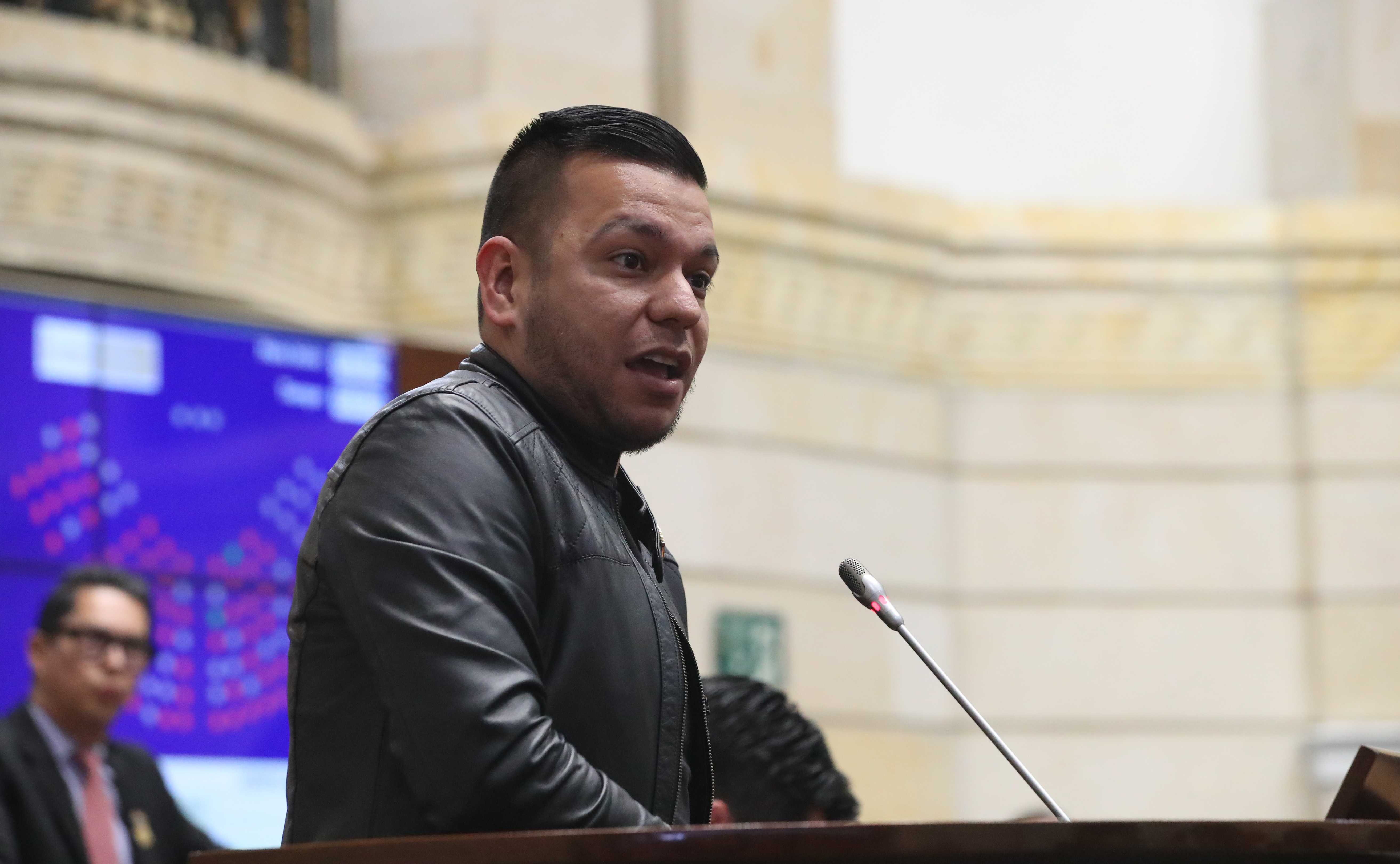 Senador Jota Pe Hernández advierte supuestas irregularidades en la consulta  del Pacto Histórico