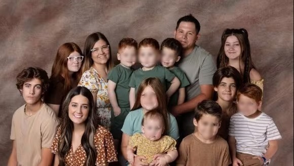 Mujer con 12 hijos revela el dineral que gasta para alimentar a su familia
