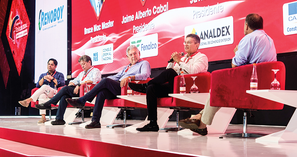 Los presidentes de algunos de los principales gremios participaron en el Congreso de Colfecar, para evaluar la situación del transporte de carga, una actividad que es vital para toda la economía.