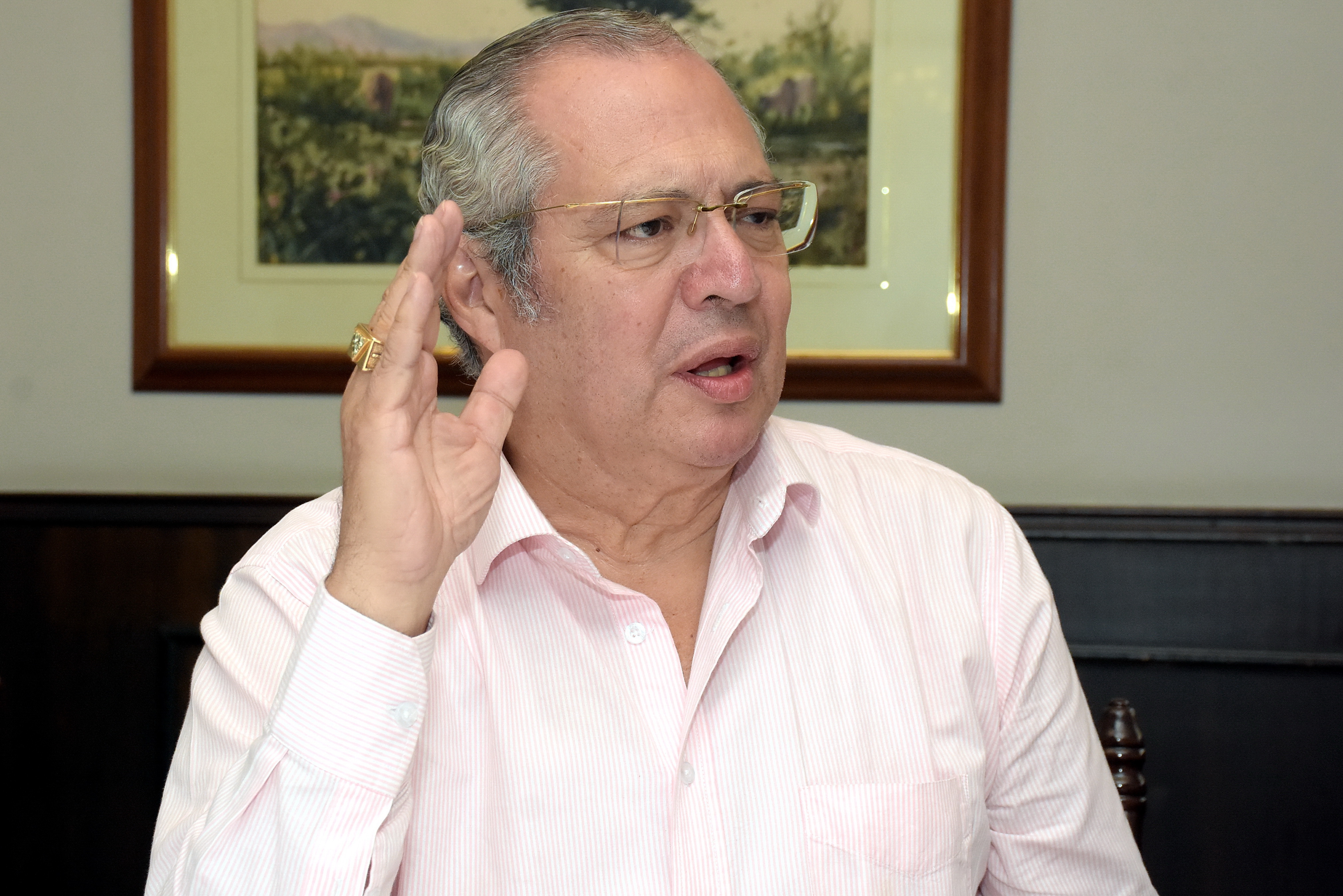 Entrevista Iván Name Presidente del Senado