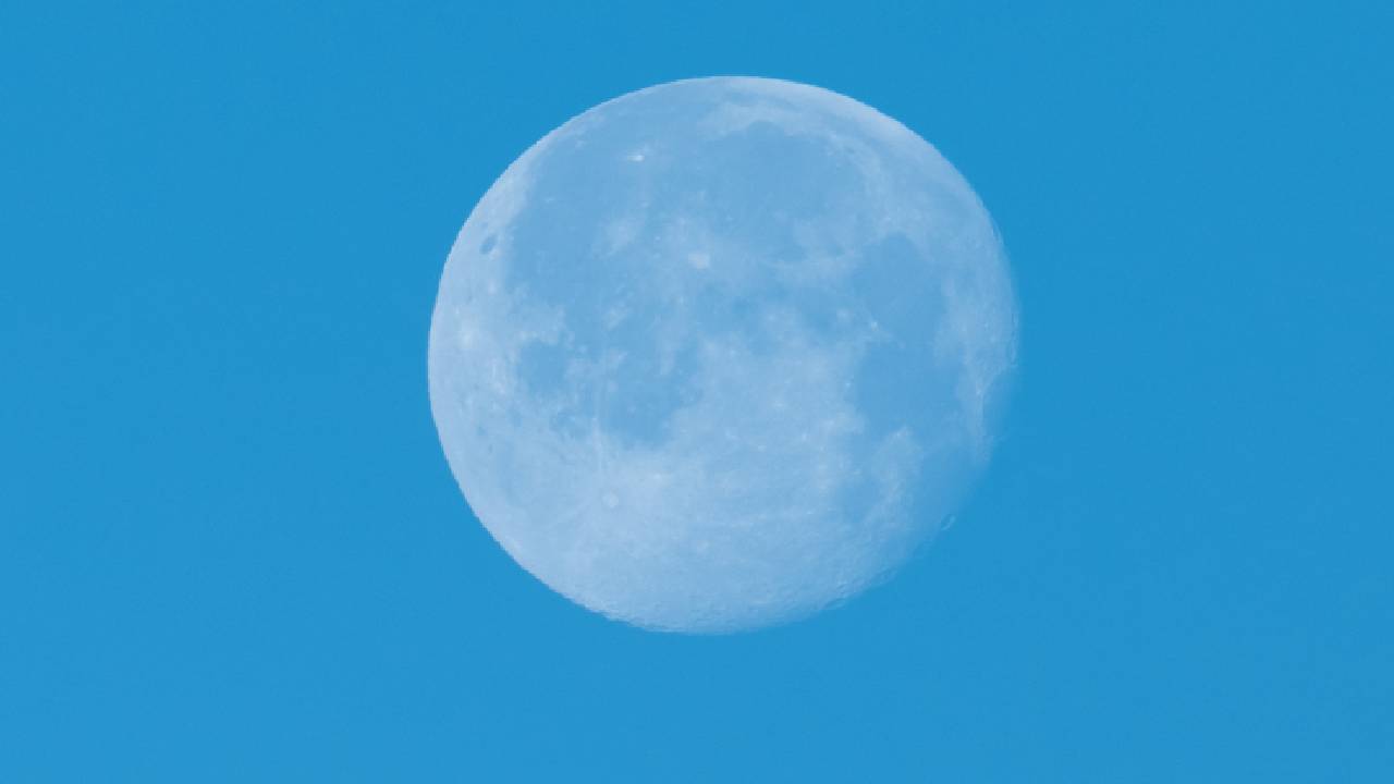 Científicos japoneses evalúan como encontrar formas de generar electricidad solar en el espacio. Foto: GettyImages.