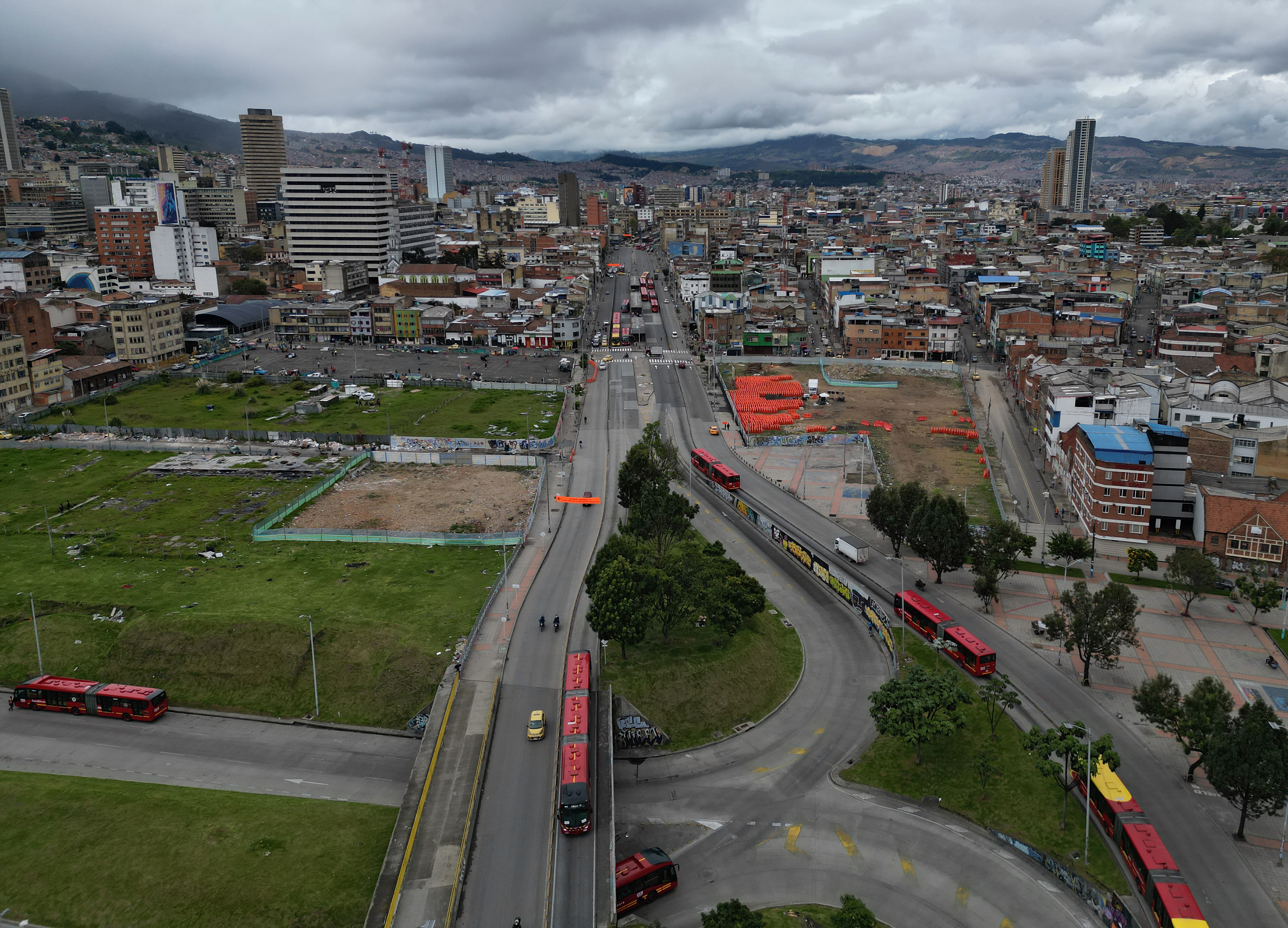 Obras  Metro de Bogotá sector calle 24  avenida Caracasconstrucción de la primera Línea del Metro Bogota mayo 30 del 2024Foto Guillermo Torres Reina / Semana