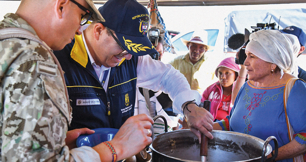 Las ollas comunitarias son un programa con el que el Gobierno quería combatir el hambre.