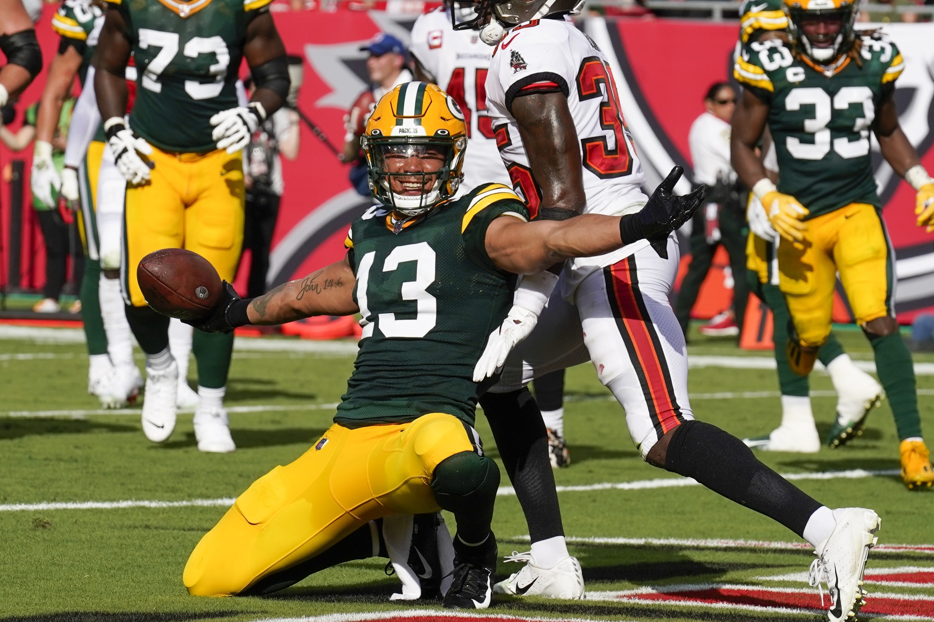 Allen Lazard catches first Green Bay TD in London