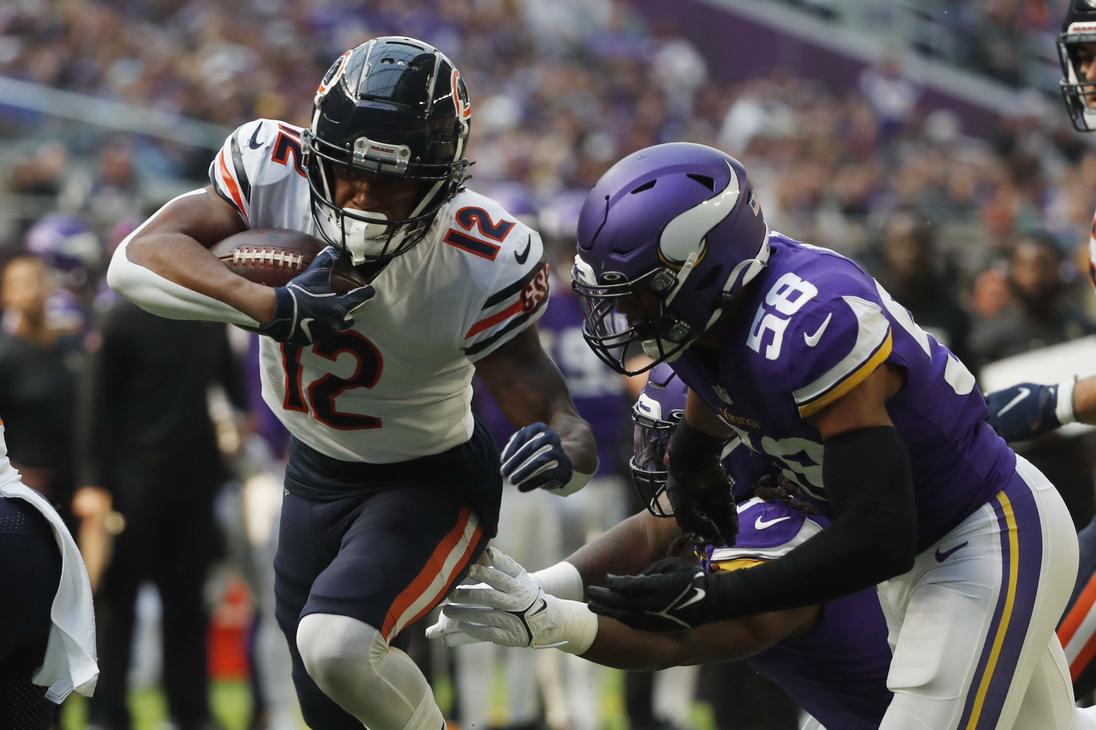 Chicago Bears cornerback Kindle Vildor records his first career INT off  Kirk Cousins