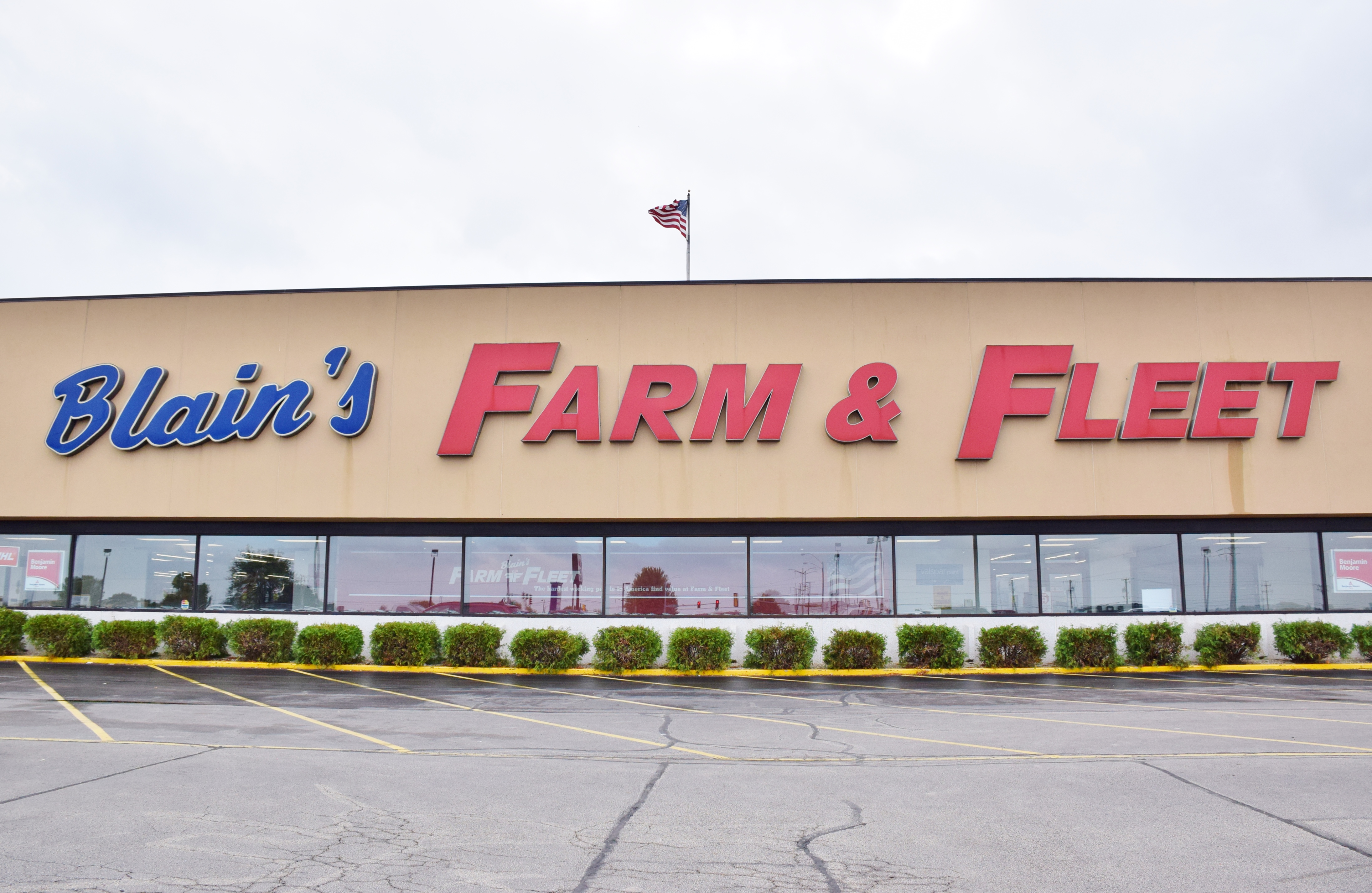 Chicago Bears at Blain's Farm & Fleet