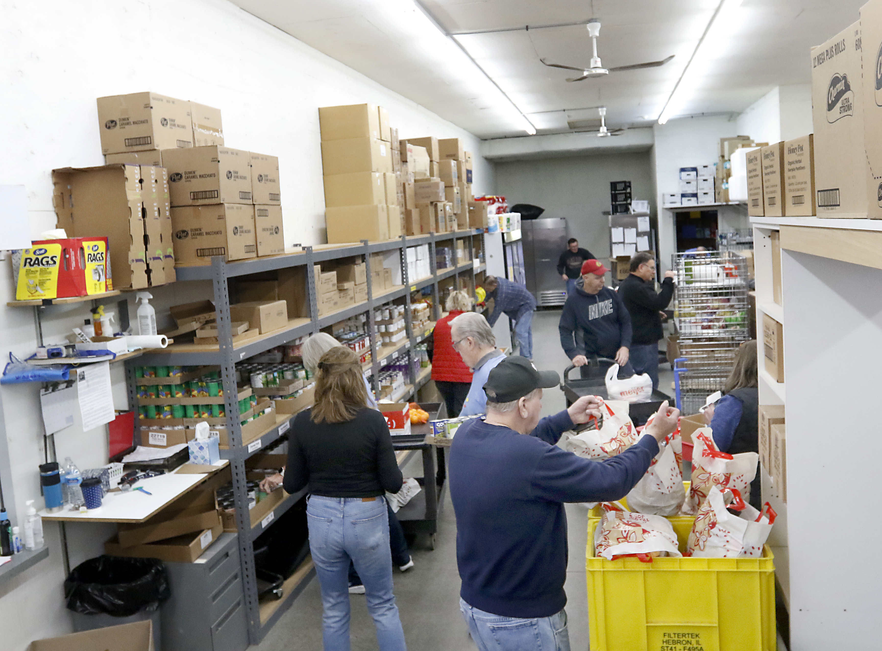 Give Help - FISH of McHenry Food Pantry