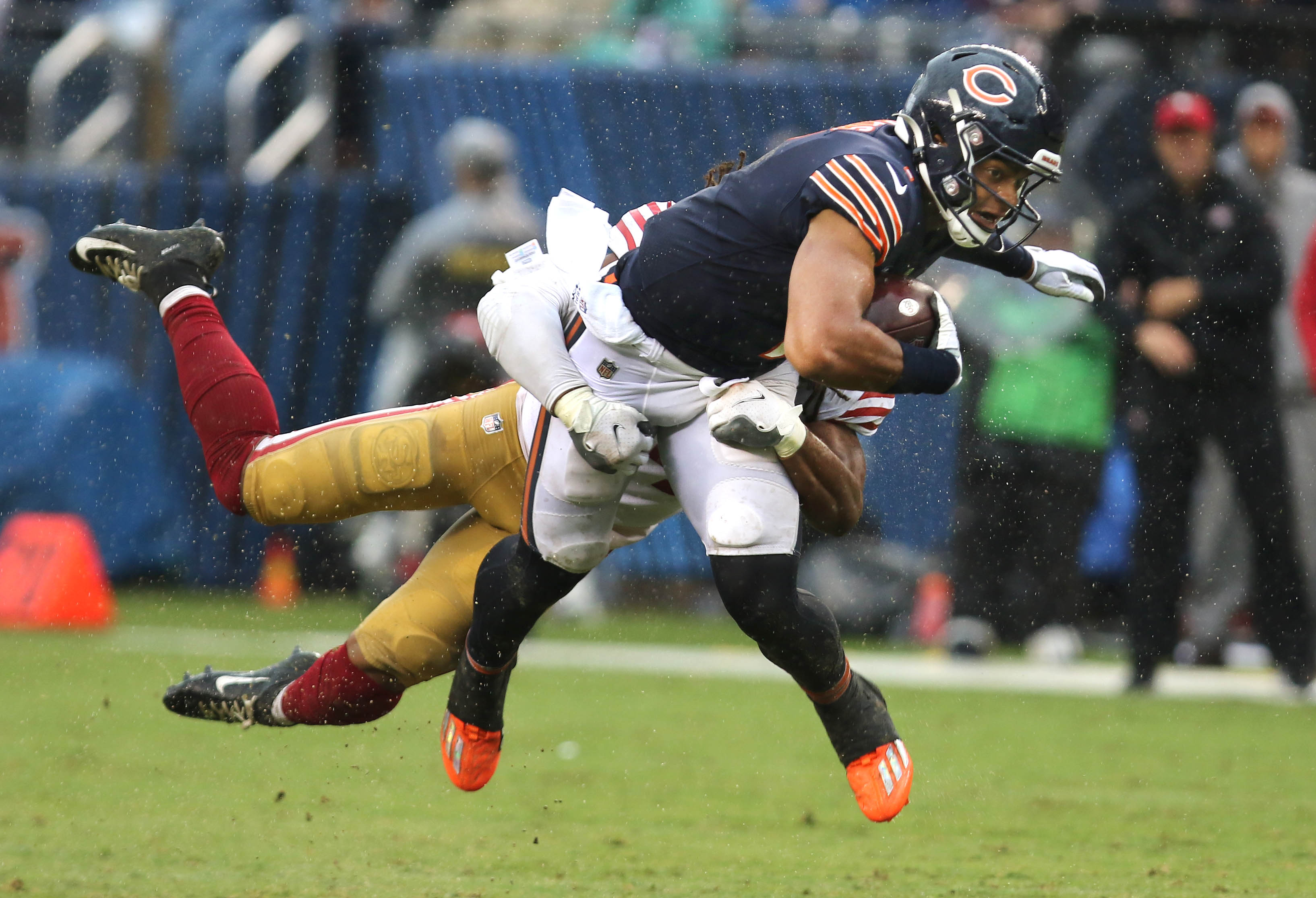 Bears beat the 49ers, 19-10