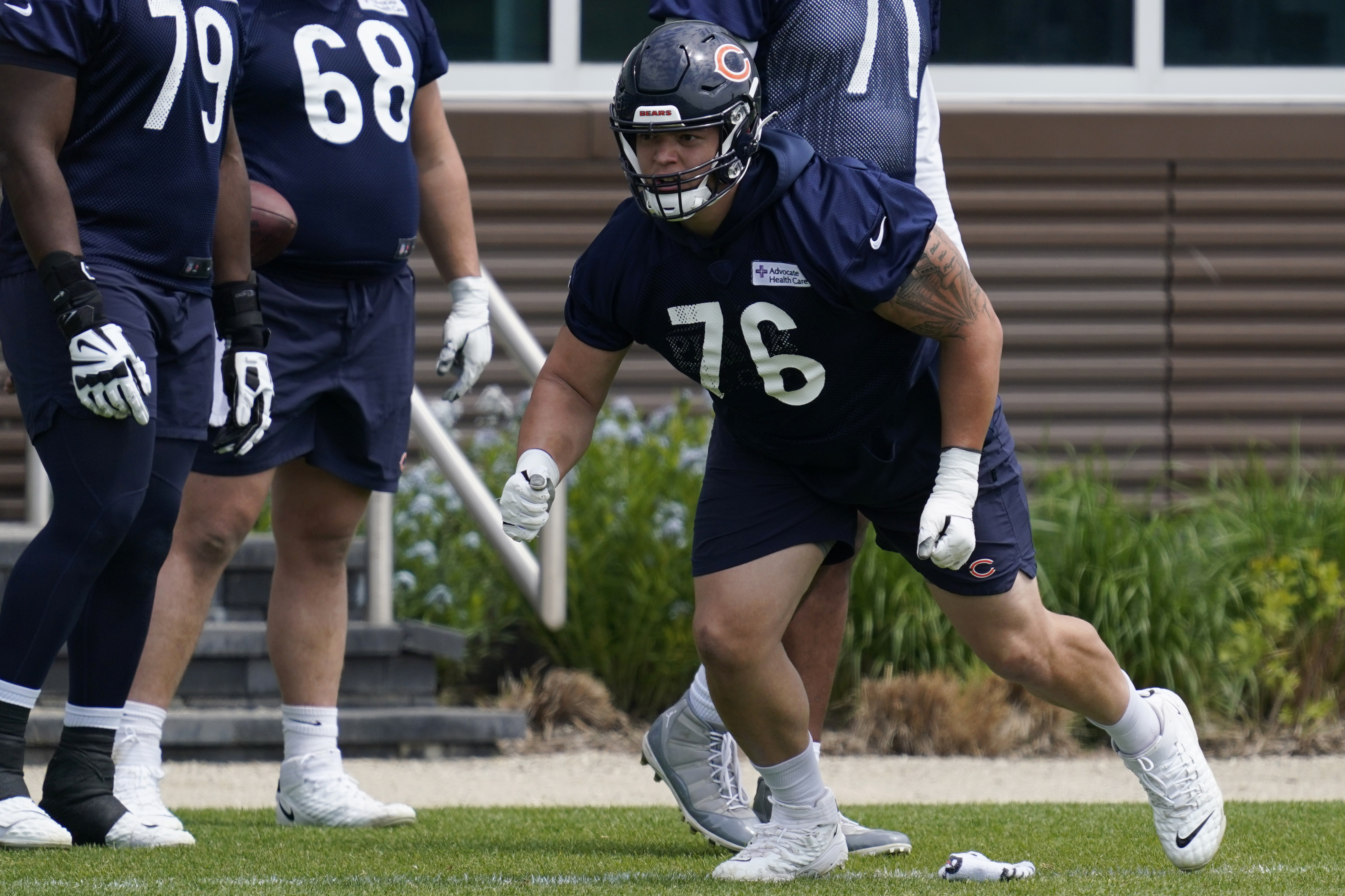 Teven Jenkins, Larry Borom remain with first-team offense during Bears'  final training camp practice