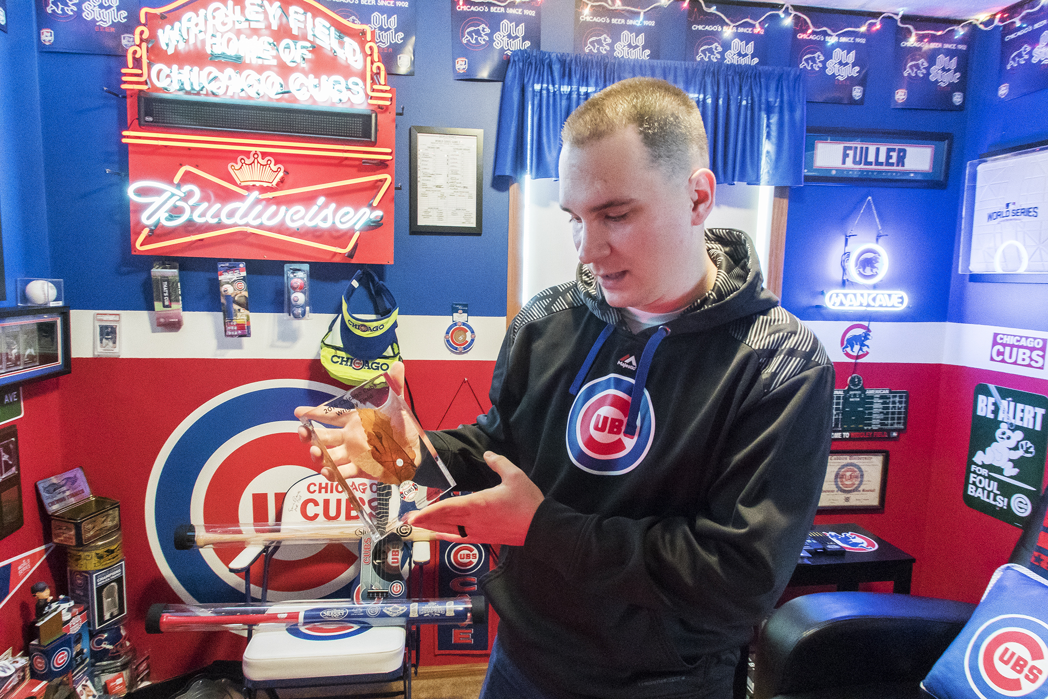 Chicago Cubs World Series Merch Sells for $25K on