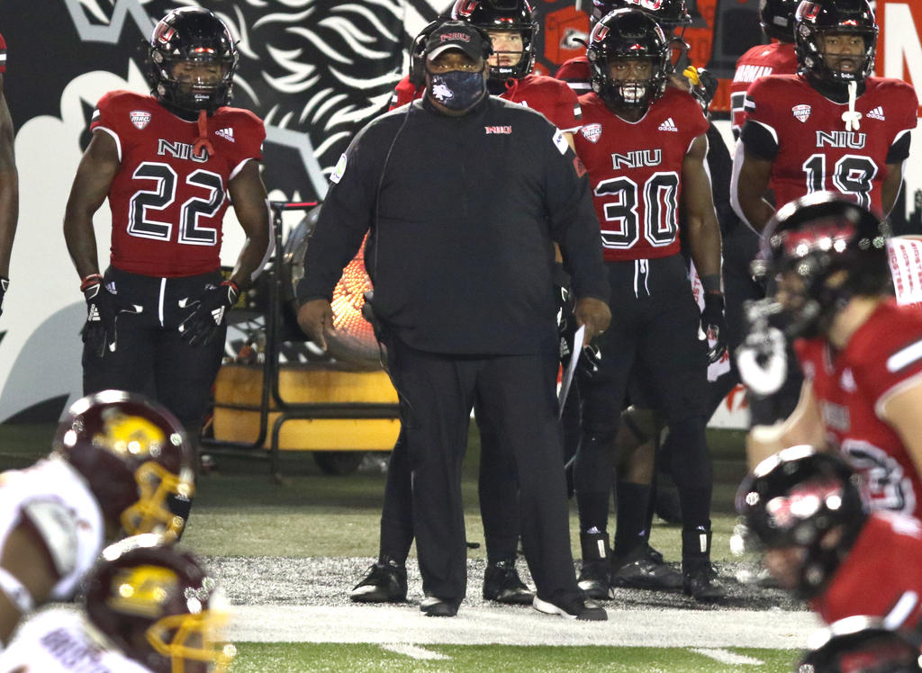 Deveaux, Ratkovich Pleased with Pro Day Showing - NIU Athletics