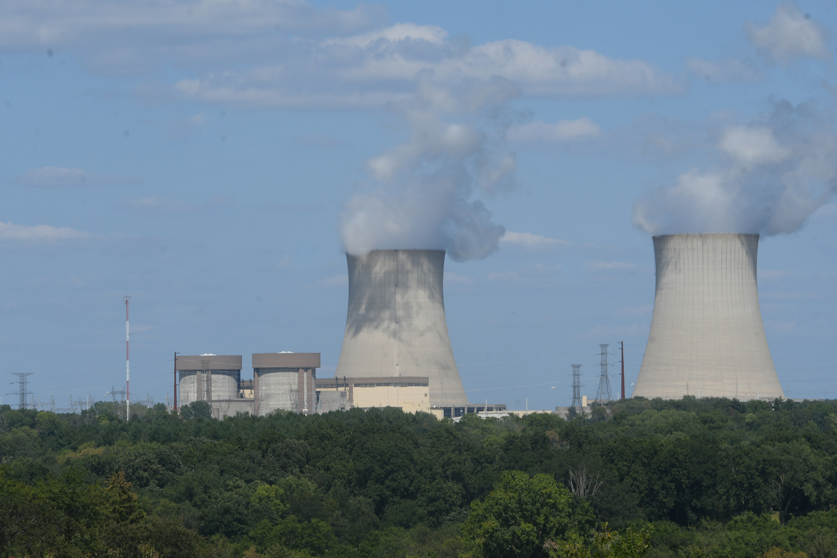 $800 million investment announced for Byron, Braidwood nuclear power plants   Shaw Local