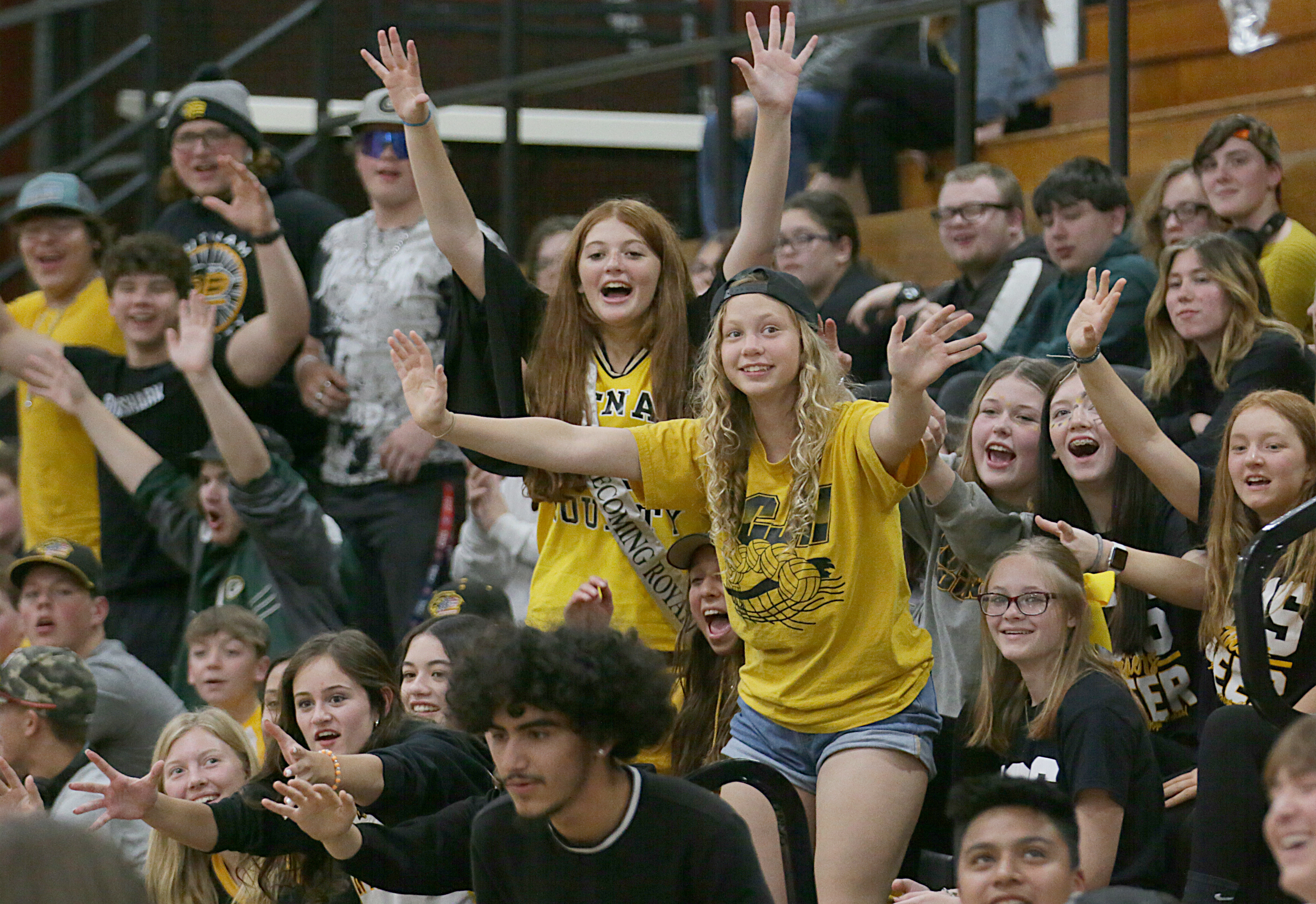 Putnam County High School celebrates first ever football homecoming, with  Hall co-op – Shaw Local